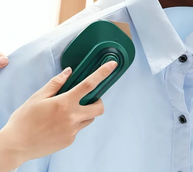 Portable Handheld Clothes Iron